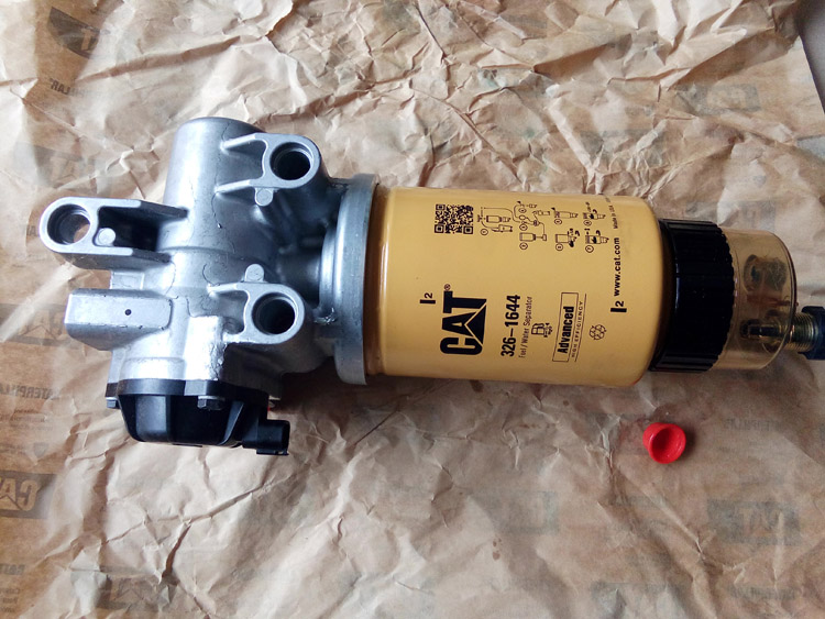 CAT330C原(yuan)装(zhuang)油水分离