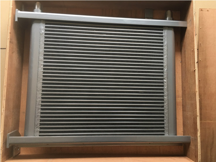 PC60-7 4D102液(ye)压油散热器