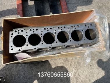 DH220LC-7 DB58发动机(ji)缸体(ti)