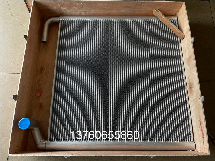 日立EX120-5HG液(ye)压油散热器